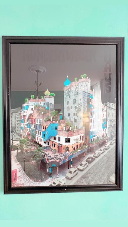 Mint 13 @ Mariahilf Apartment Wina Bagian luar foto